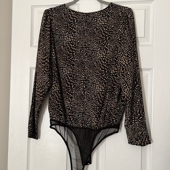 ASTR the label leopard print bodysuit size L - Picture 6 of 6
